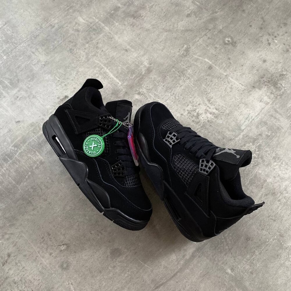 Nike Jordan 4 Retro Black Cat