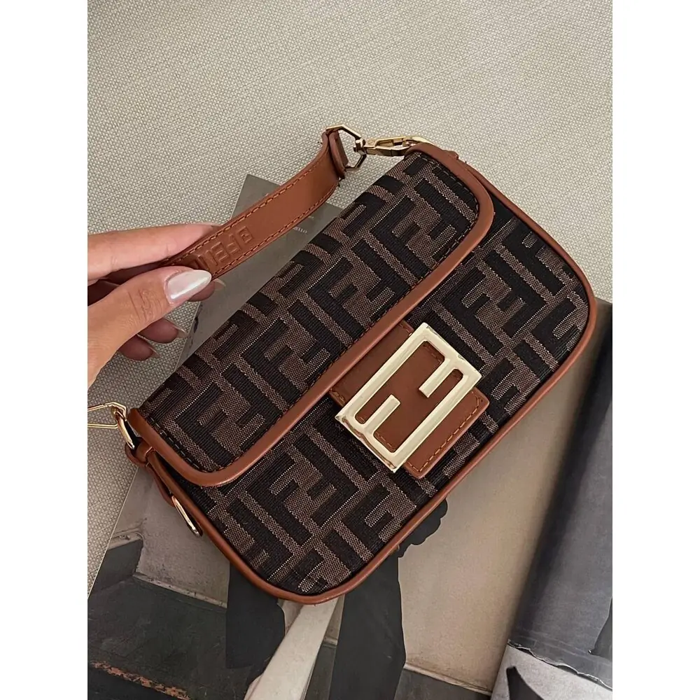 Fendi Baget Mini Bag Brown görsel 4
