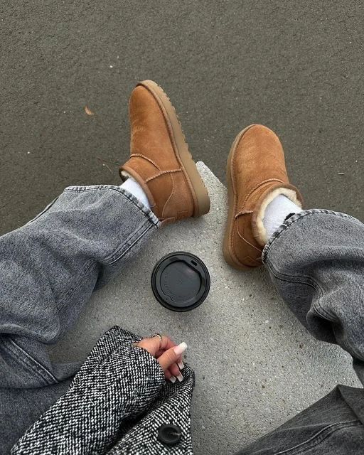 U.G.G TABA MİNİ ( 1Alana - 1 Bedava Özel)