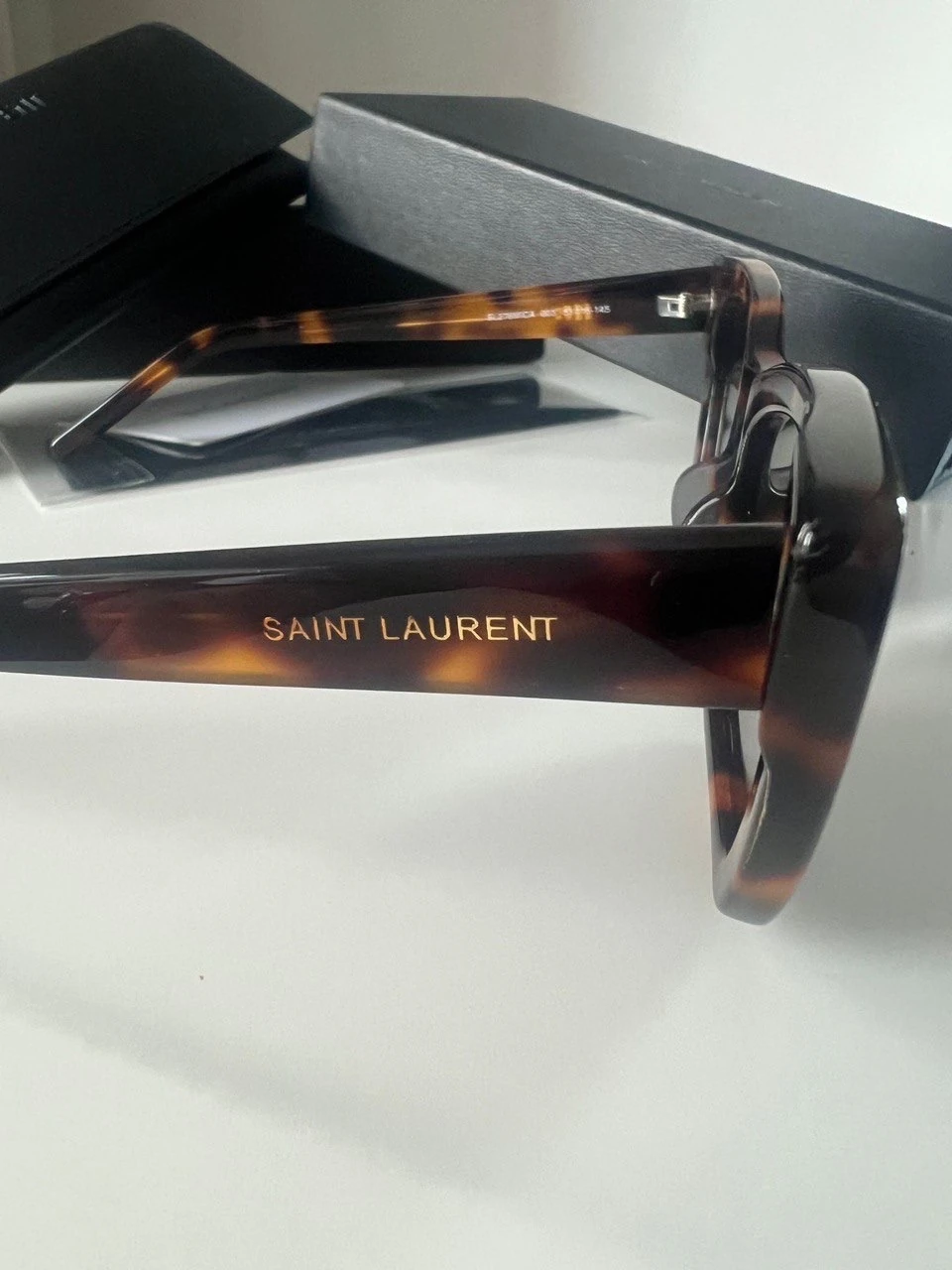 Ysl Güneş Gözlüğü görsel 3