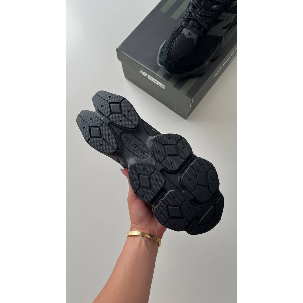 New Balance 9060 BPM Triple Black