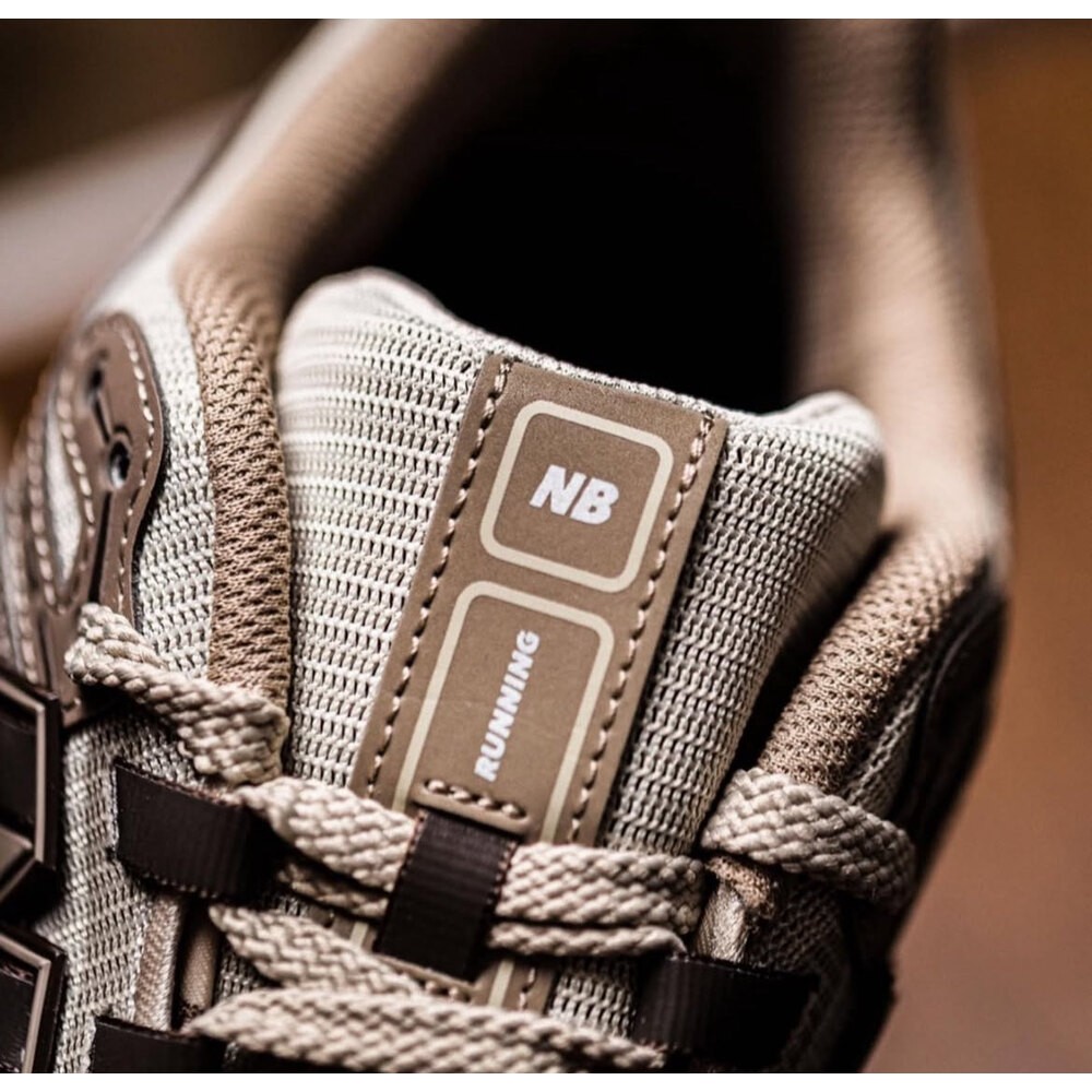 New Balance 1906RHD Brown