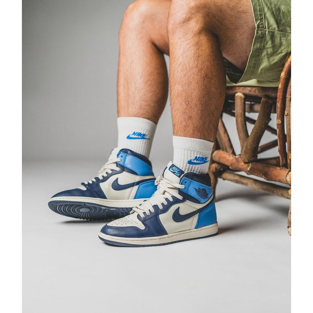 Air Jordan 1 Retro Blue