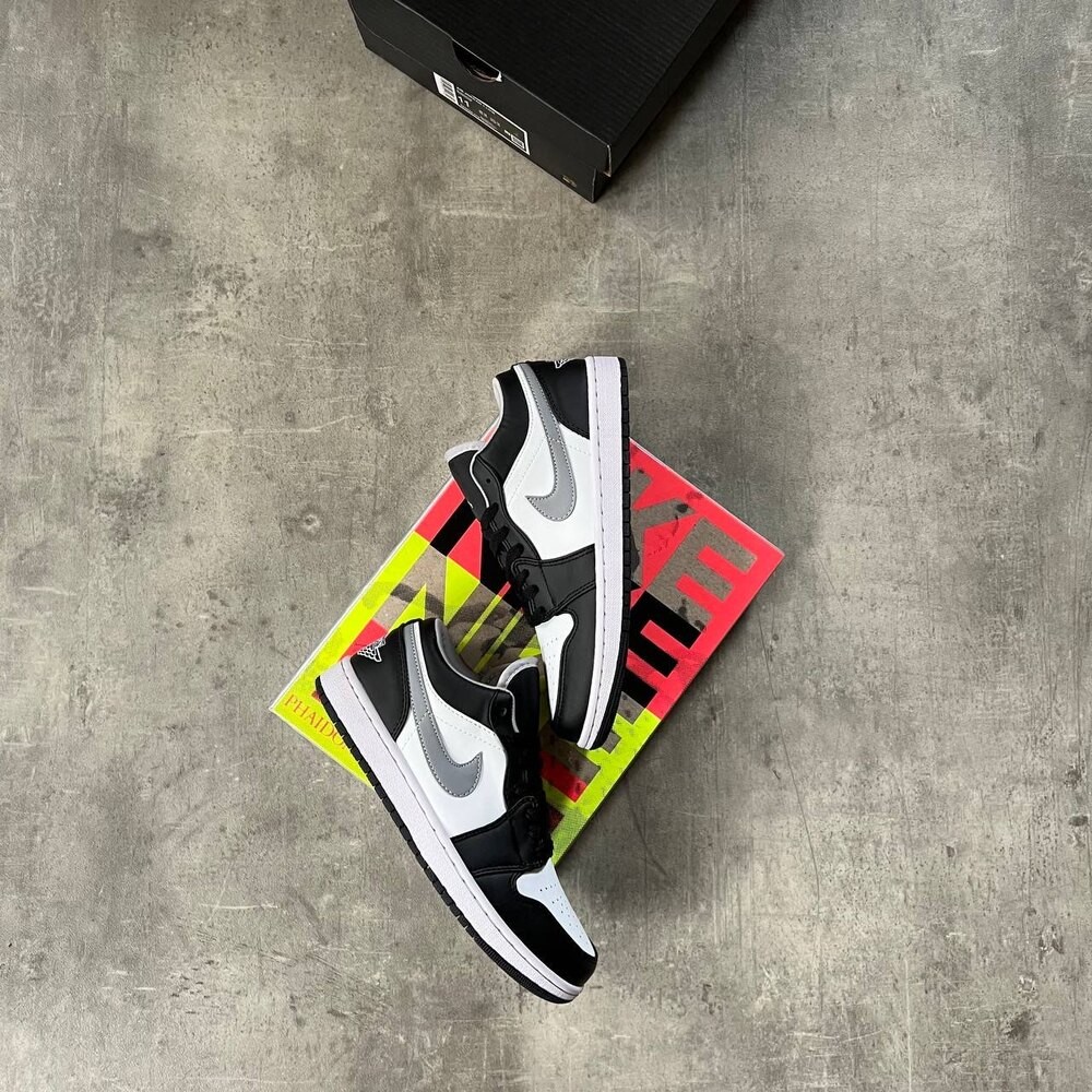 Nike Jordan Low Bred Toe Shadow