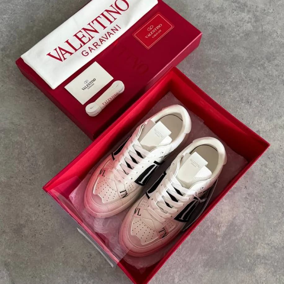 Valentino Garavani Sneakers görsel 5