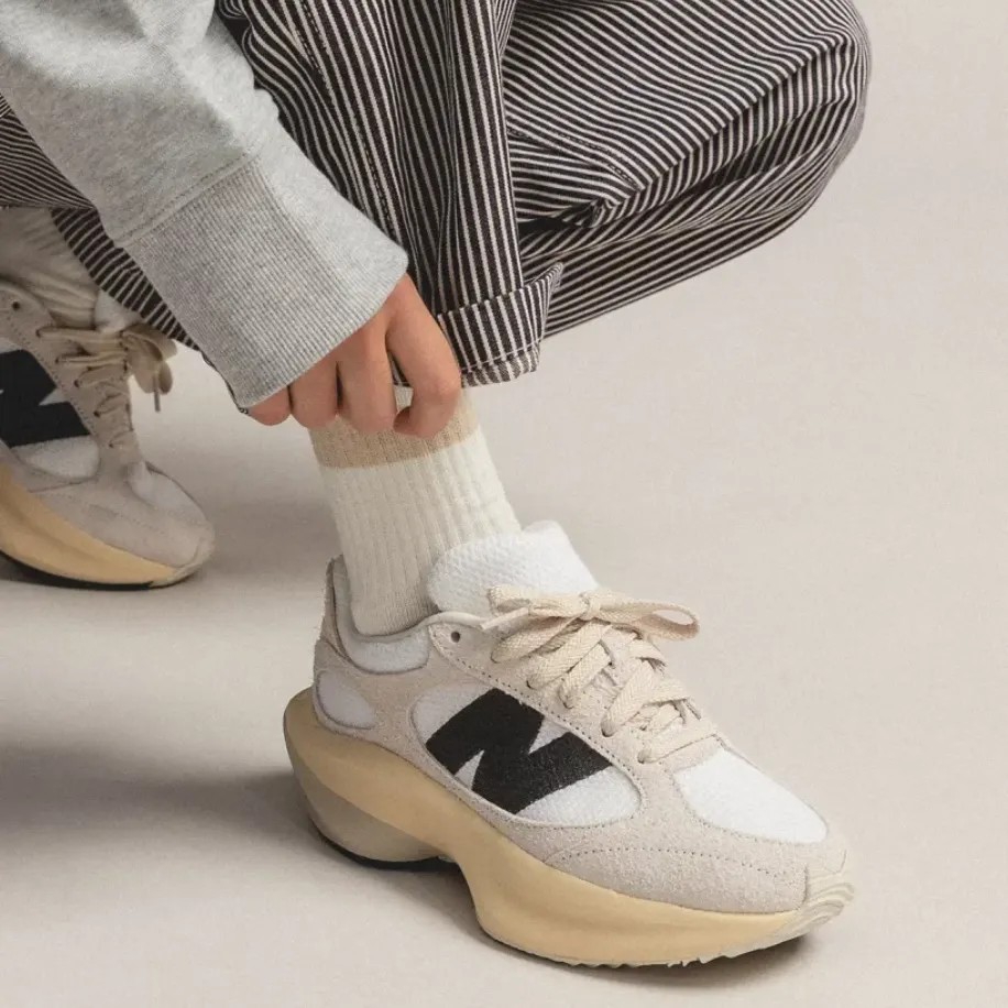 NEW BALANCE WARPED RUNNER SEA SALT