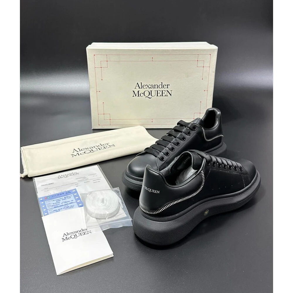 Alexander McQueen Black Fermuar görsel 2