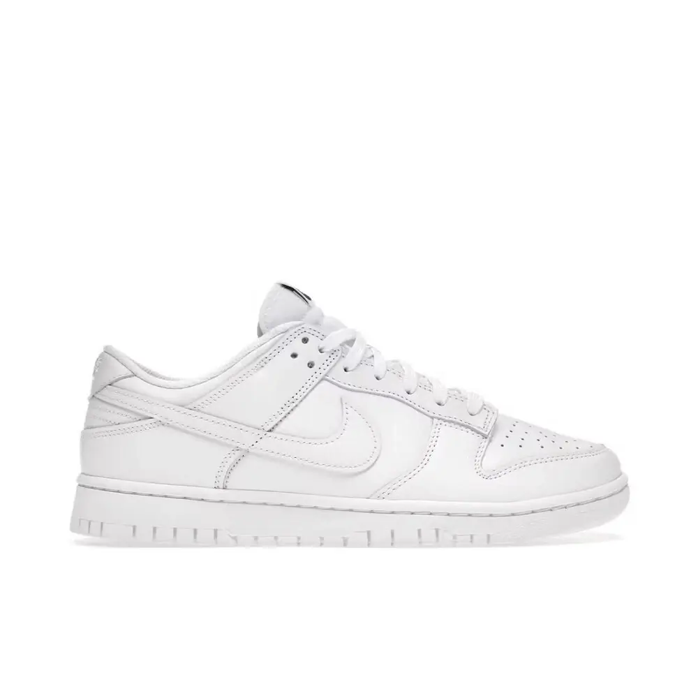 Nike Dunk Low Triple White görsel 2