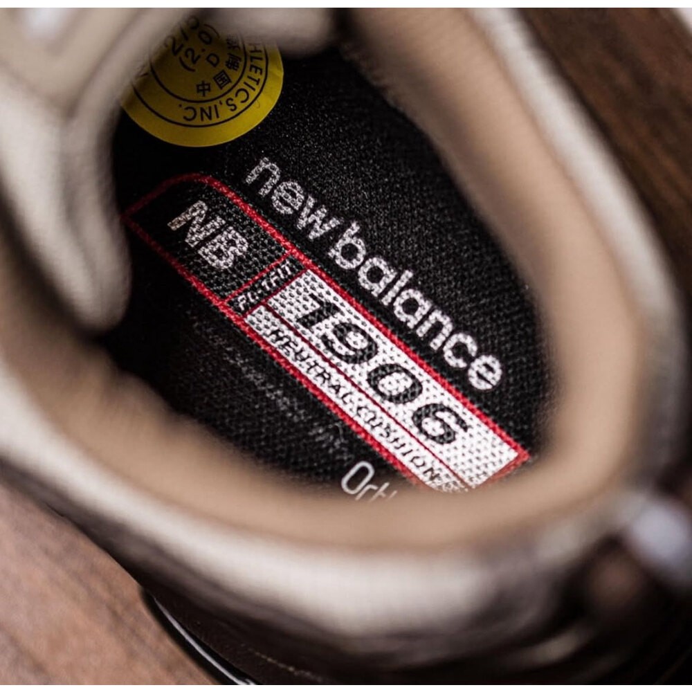 New Balance 1906RHD Brown