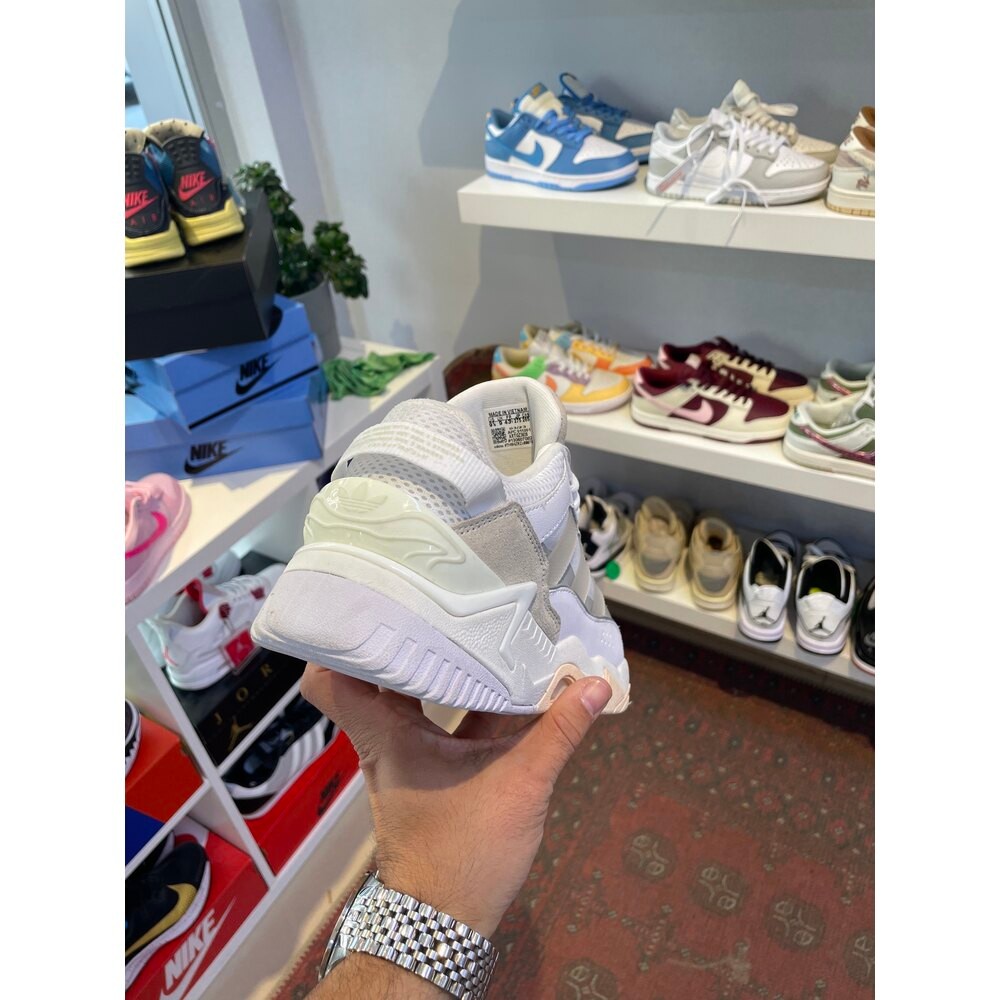 43 Adidas Niteball 2.0