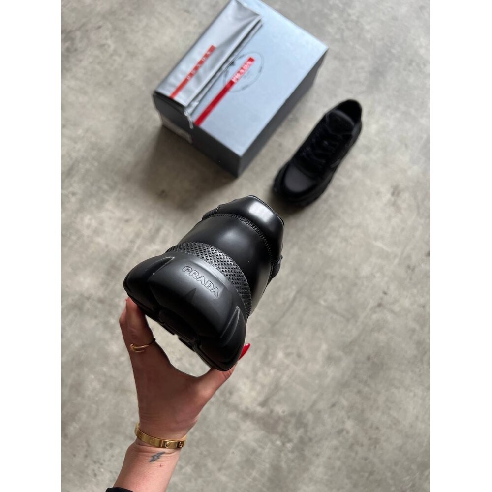 Prada Black Erkek