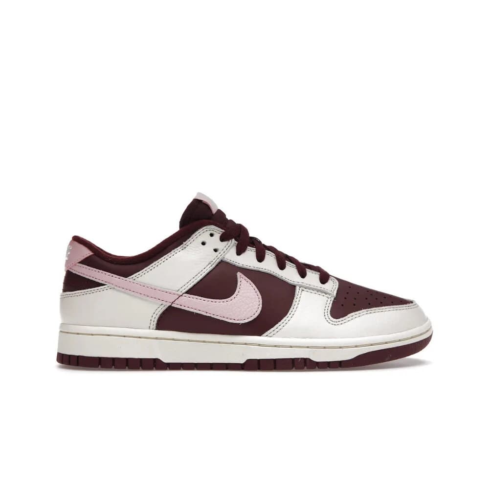 Nike Dunk Low Valentine’s Day görsel 2