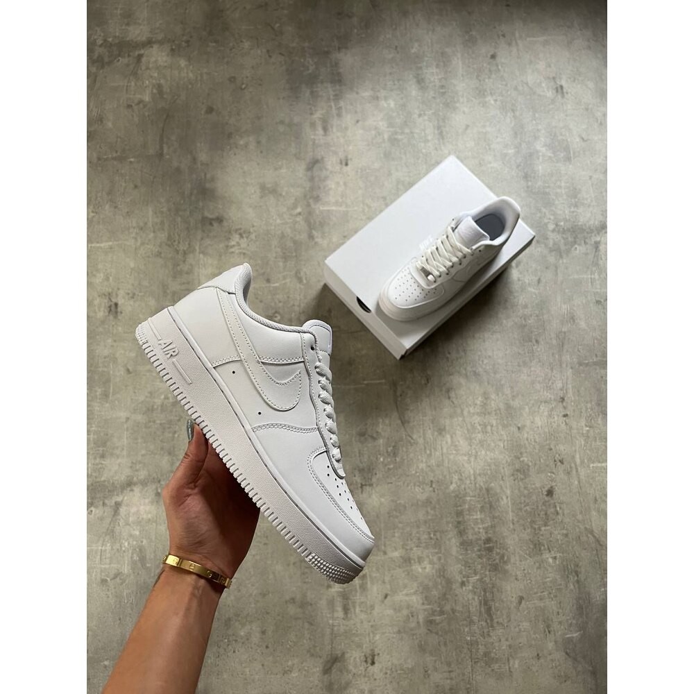 Nike Air Force 01 All White
