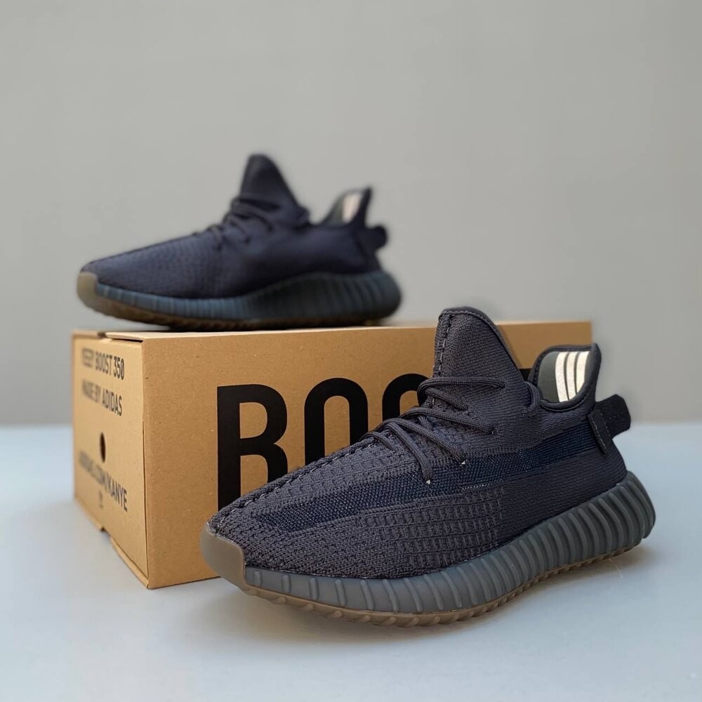 ADIDAS YEEZY BOOST 350 V2 Cinder