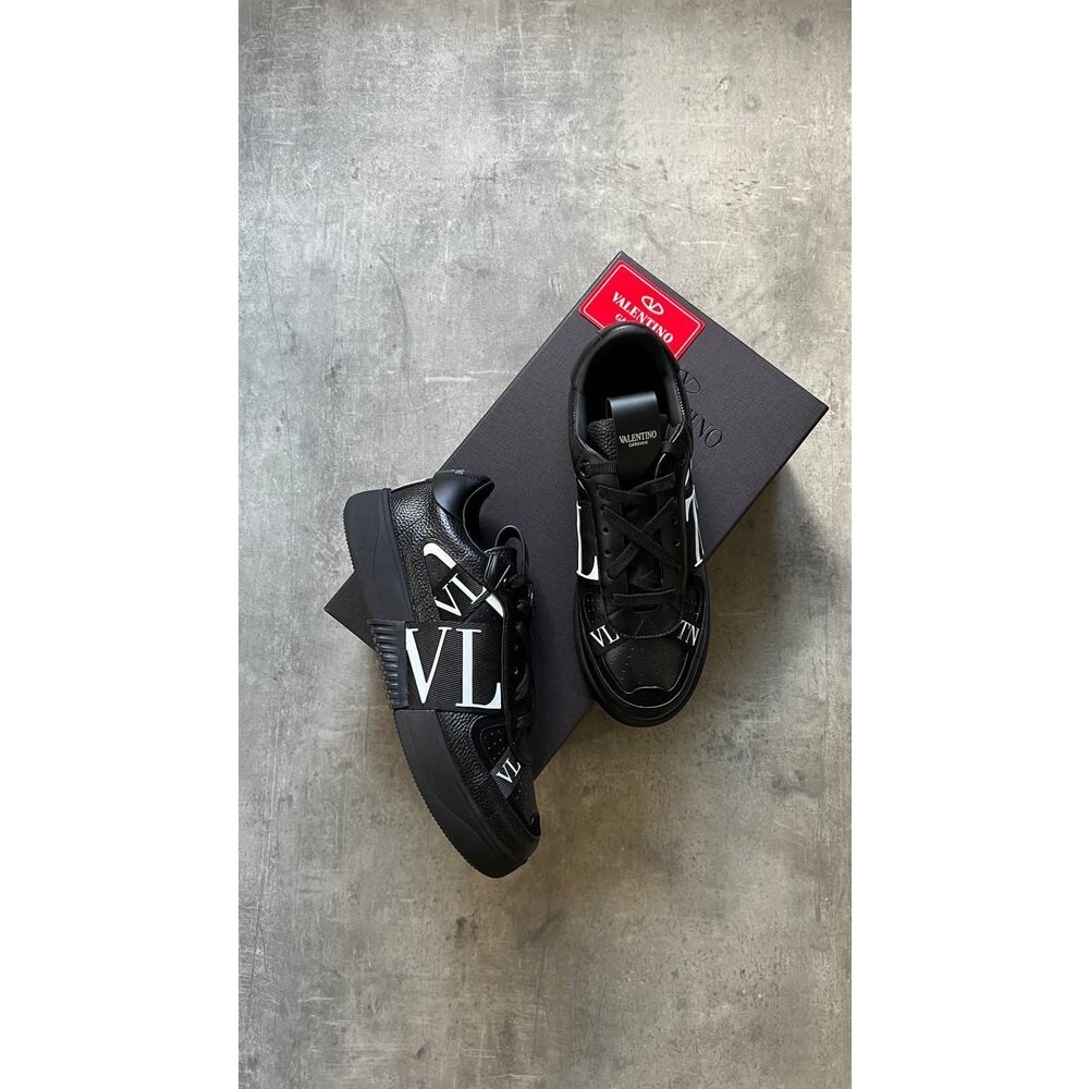 Valentino Rockstud Black VLTN