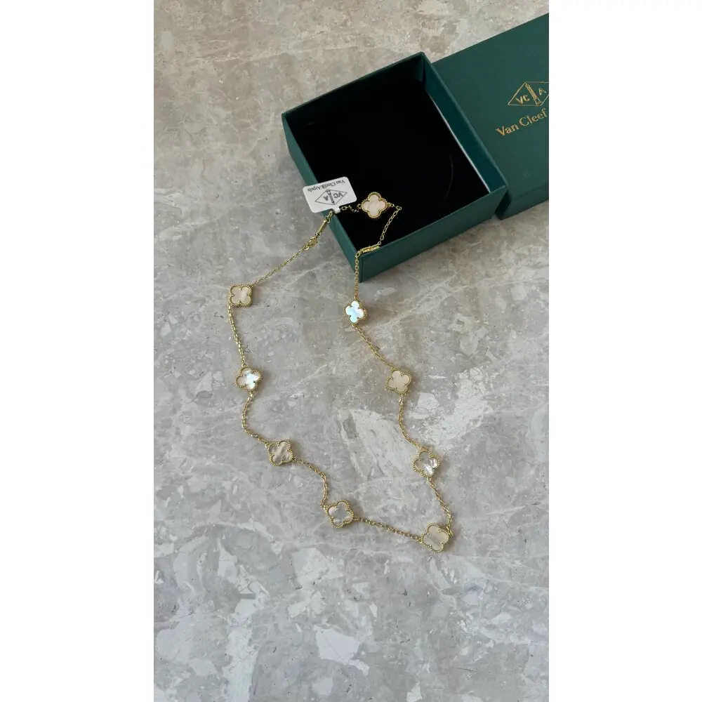 Van Cleef White Kolye