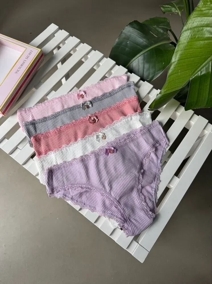 Victoria Secret’s 5 li Bikini