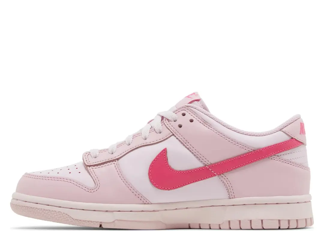 Nike Dunk Low Triple Pink YENİ görsel 2