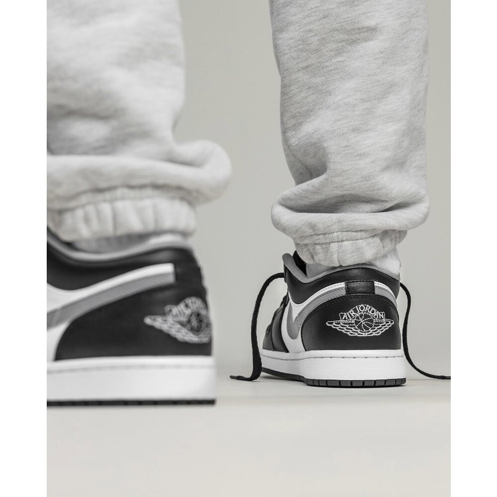 Nike Jordan Low Bred Toe Shadow