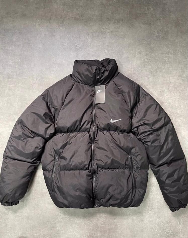 Nike Oversize Mont