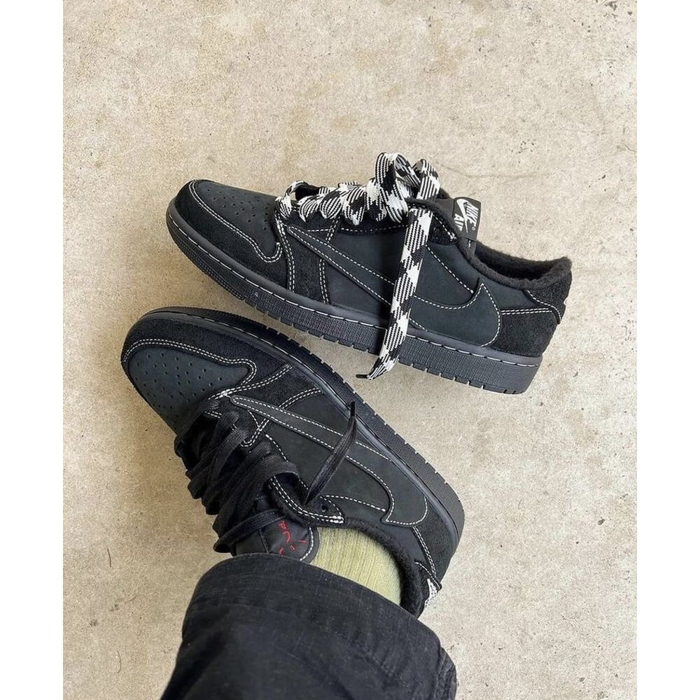 Nike Travis Scoot Phantom