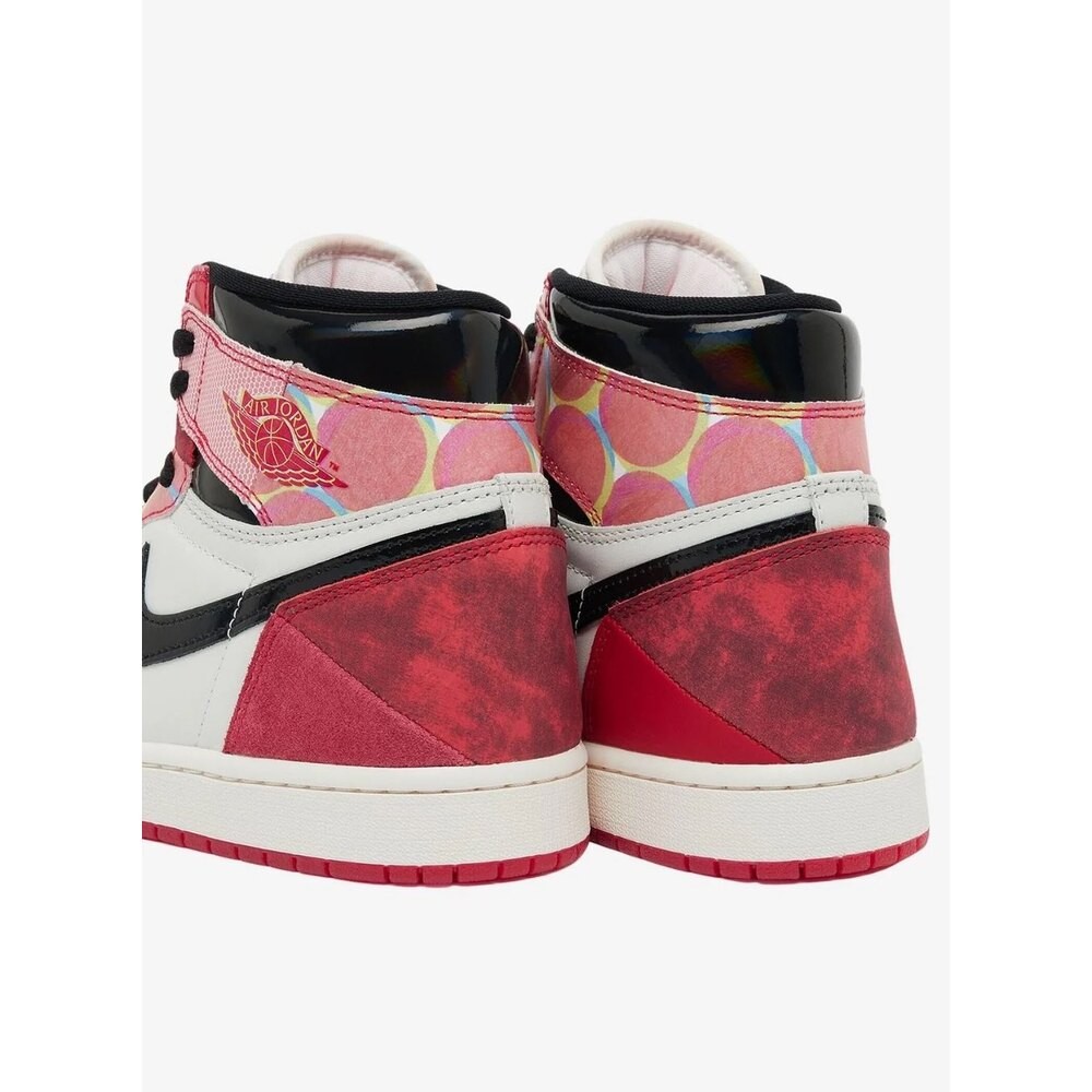 JORDAN 1 HIGH OG SPIDER-MAN ACROSS THE SPIDER-VERSE
