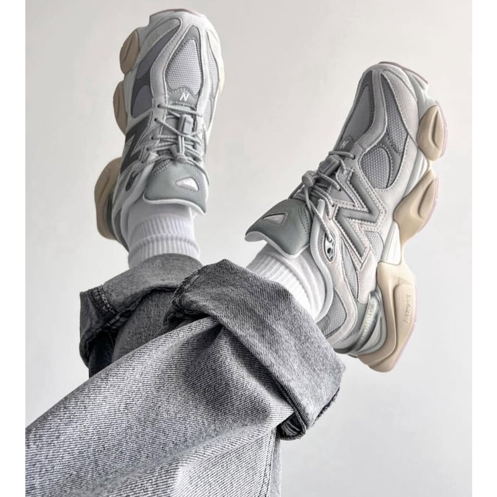 New Balance 9060 Akıllı Bağcık