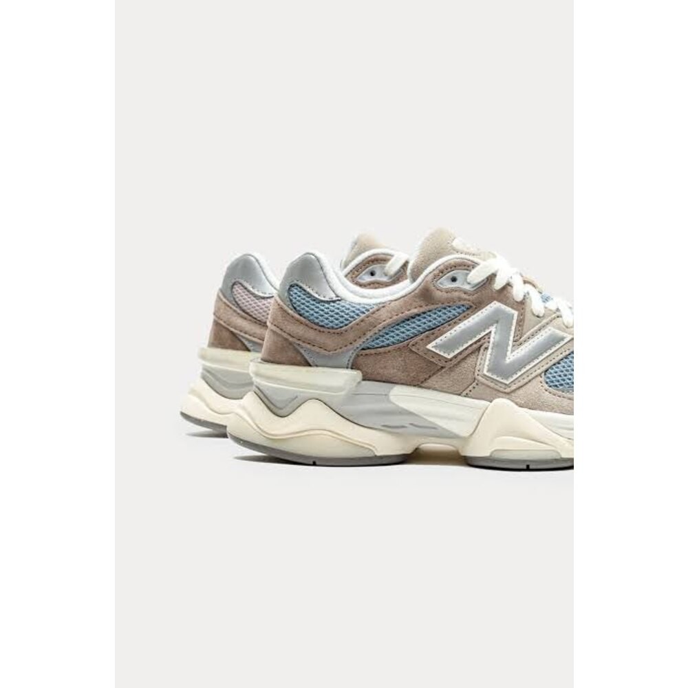 New Balance 9060 MUS