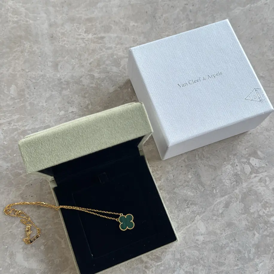 Van Cleef Tek Yonca Yeşil (Premium)
