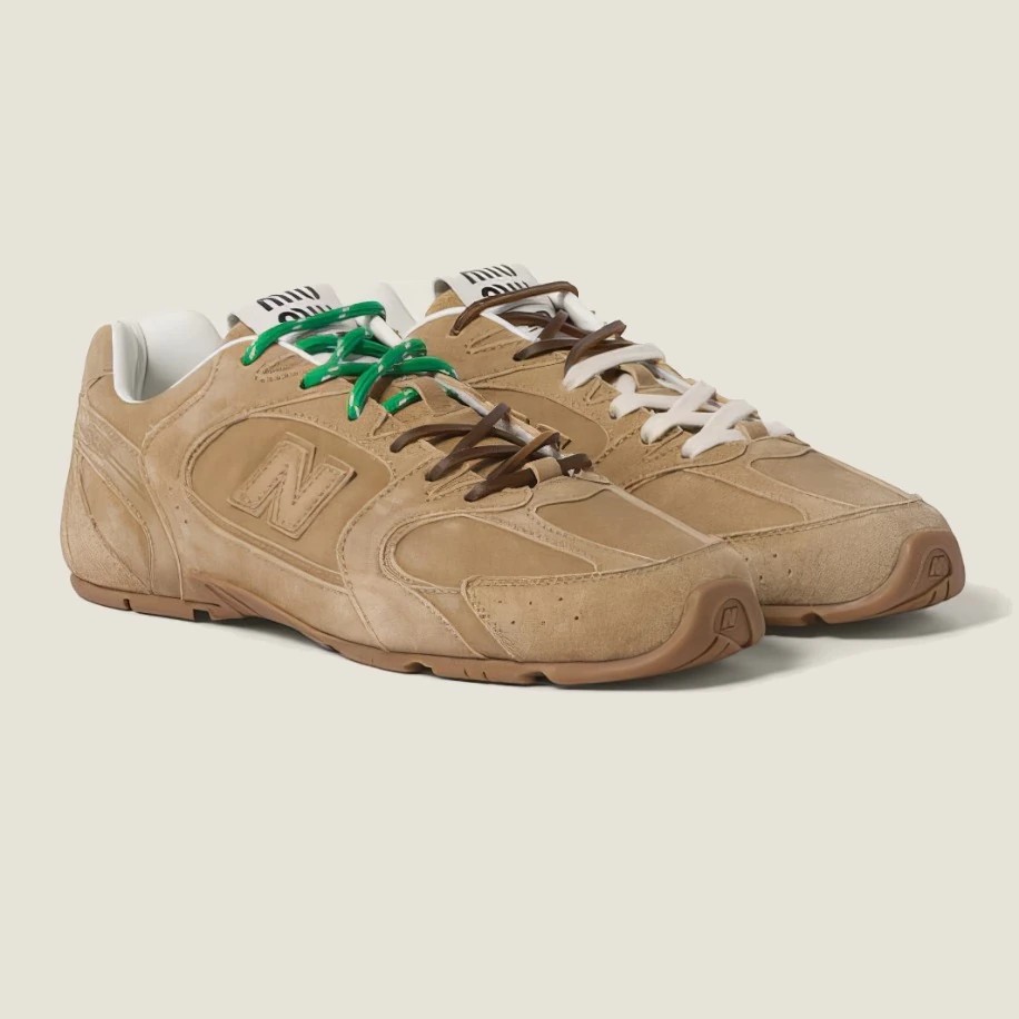New Balance 530 SL Miu Miu Ecru