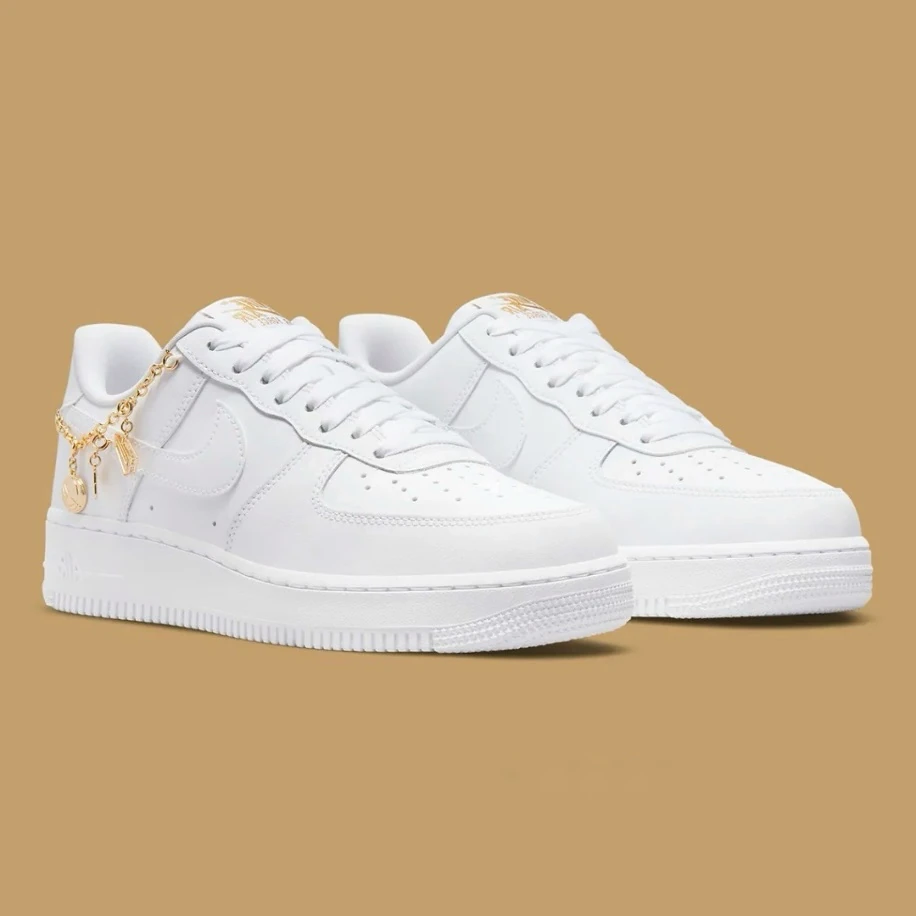 Nike Air Force 1 Low Lucky Charms White görsel 2