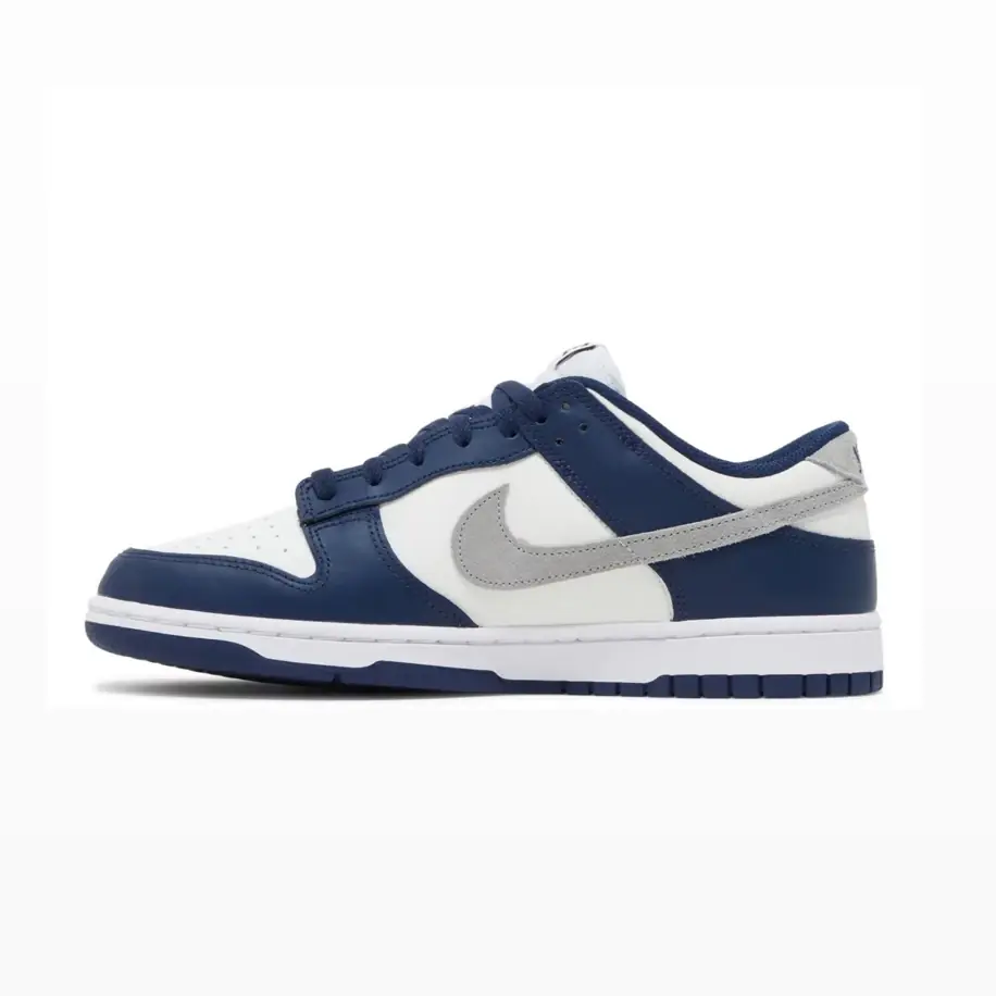 Nike Dunk Low Summit White Midnight Navy görsel 3
