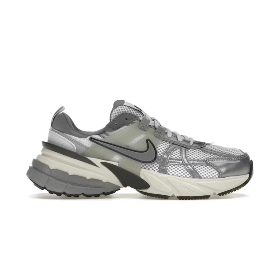 Nike V2K Running Wolf Grey