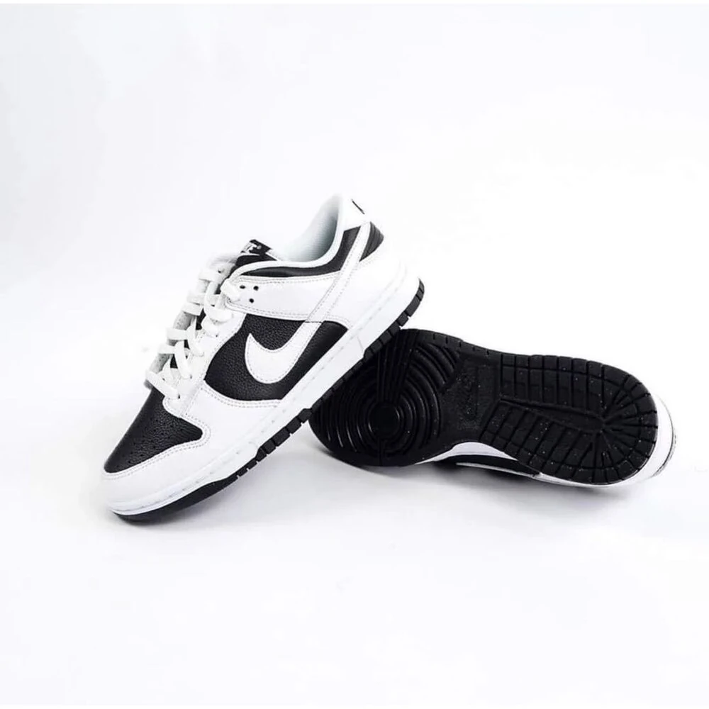 Nike SB Dunk Low Reverse “ Panda “ görsel 3