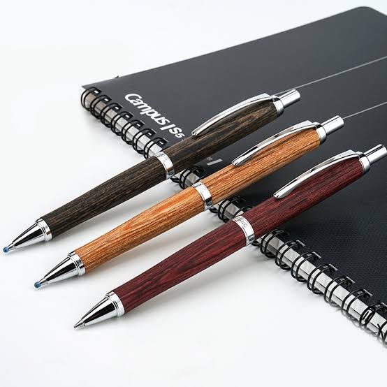 Pilot Legno Ahşap Gövdeli Mekanik Kurşun Kalem (0,5mm) 