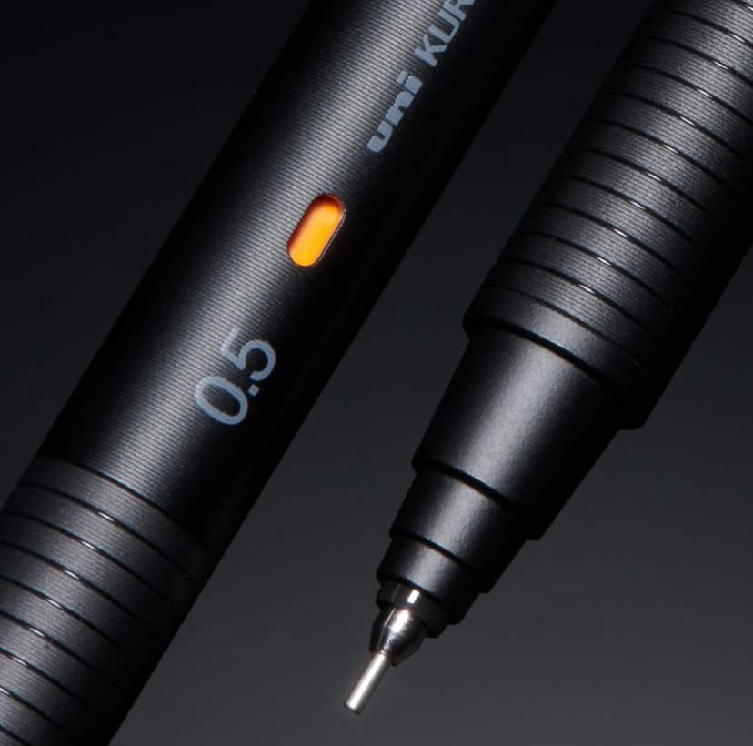 Uniball Kuru Toga Metal (M5-KH) Mekanik Kurşun Kalem (0,5mm) - Red Panda TR
