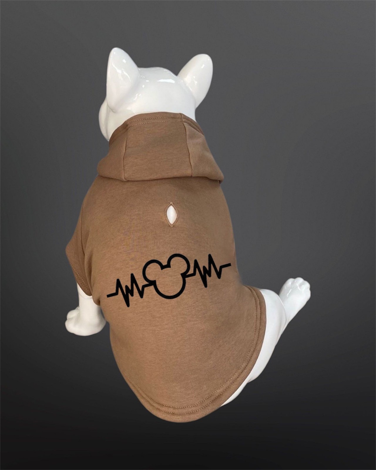 Kedi & Köpek Kıyafeti Sweatshirt - Mickey Baskılı Bej Rengi Tasma Detaylı Kapüşonlu Sweatshirt