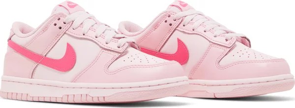 Nike Dunk Low Triple Pink