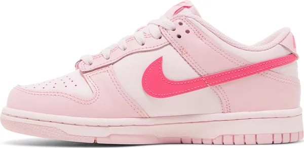 Nike Dunk Low Triple Pink