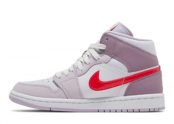 Air Jordan 1 Mid Valentine's Day (W)