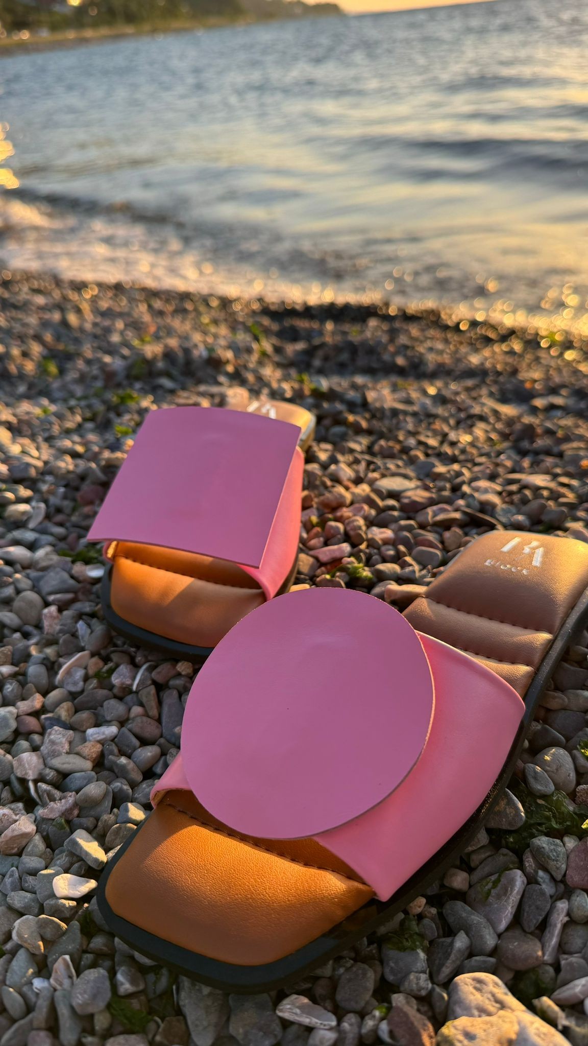 ELİE - PEMBE