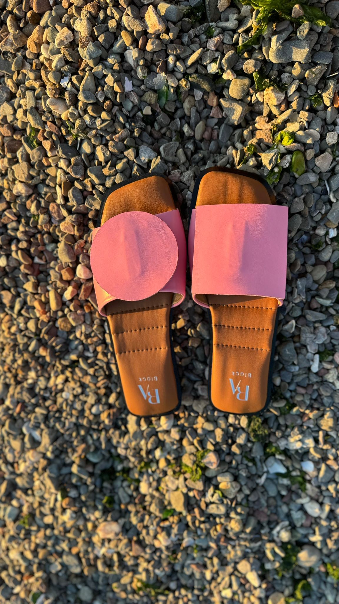 ELİE - PEMBE