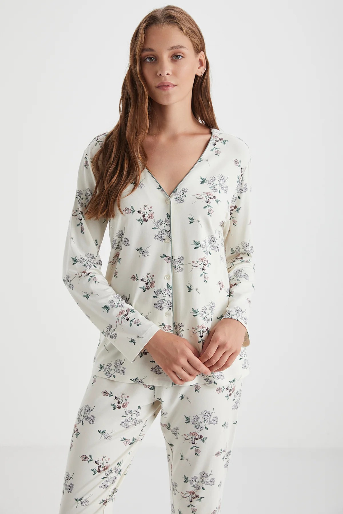 Yumuşak Dokulu Pijama Takımı