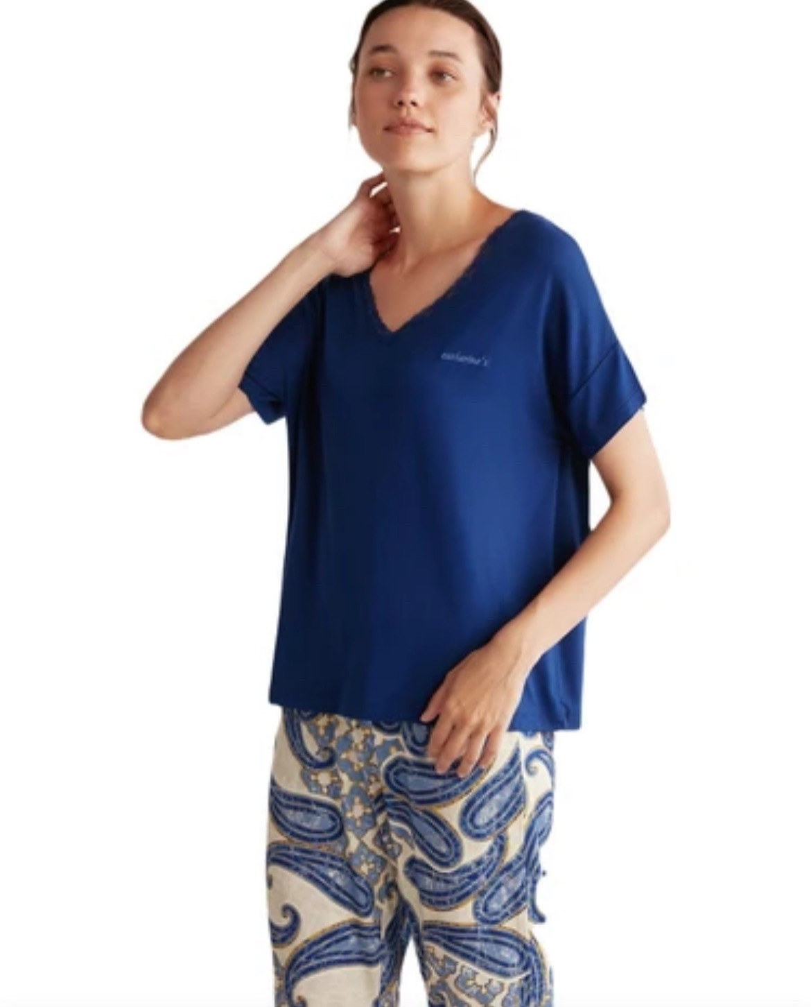 Catherine’s Yumuşak Dokulu Pijama Takımı 