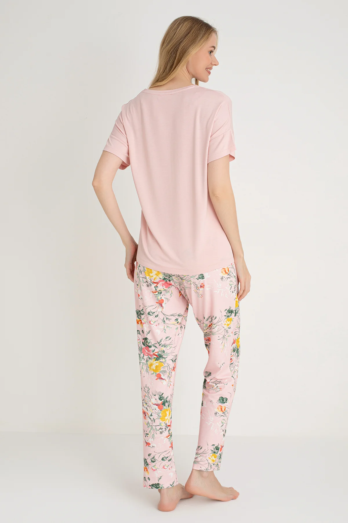 Catherine's Yumuşak Dokulu Kadın Pijama Takımı