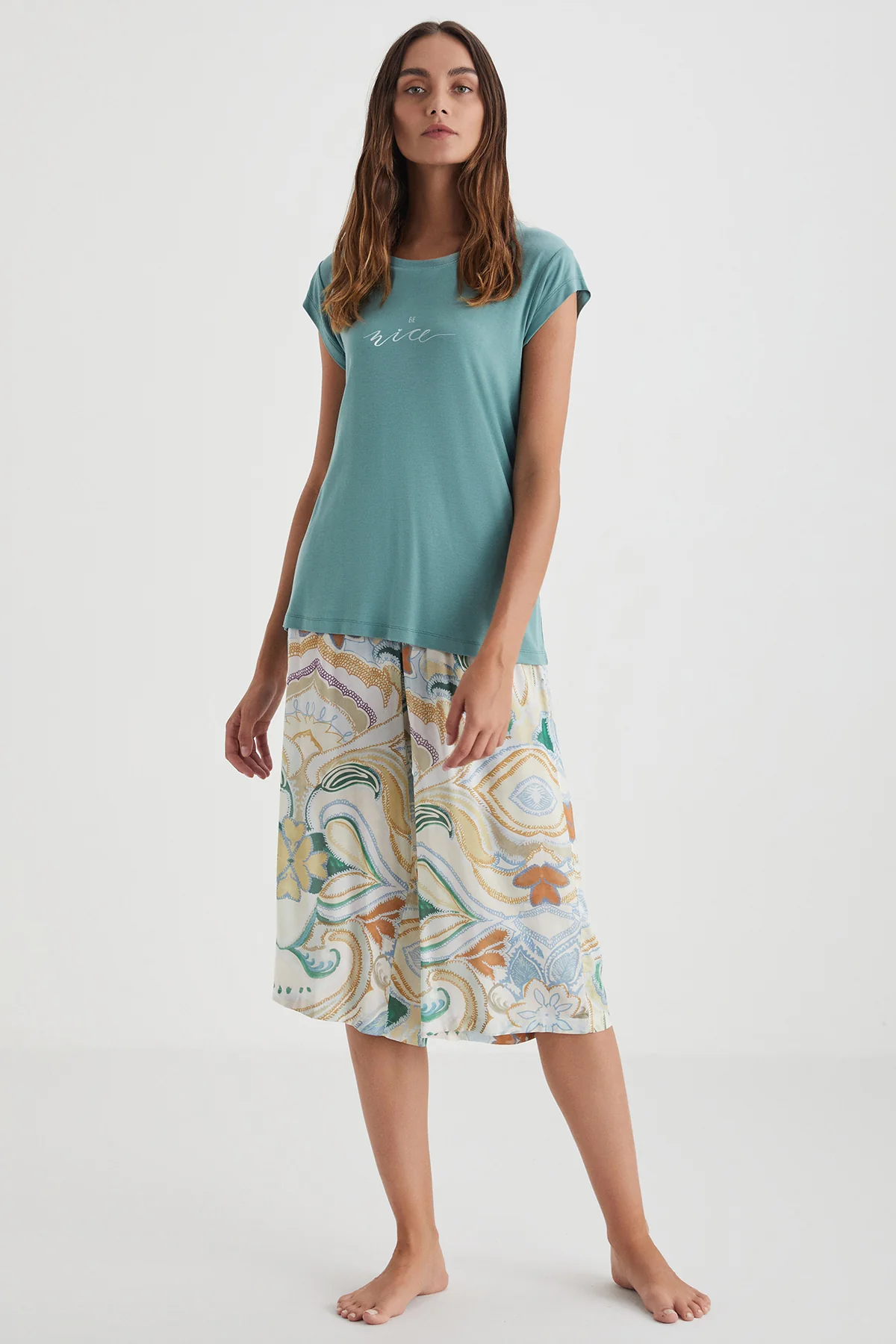 Catherine's Yumuşak Dokulu Kadın Kaprili Takım