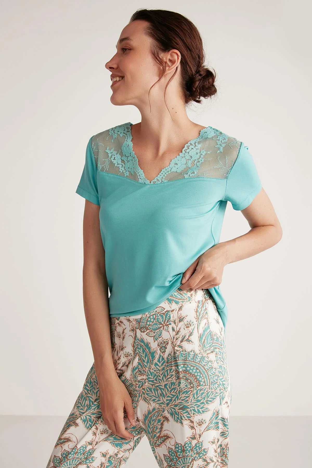 Catherine's Yumuşak Dokulu Kadın Pijama Takımı