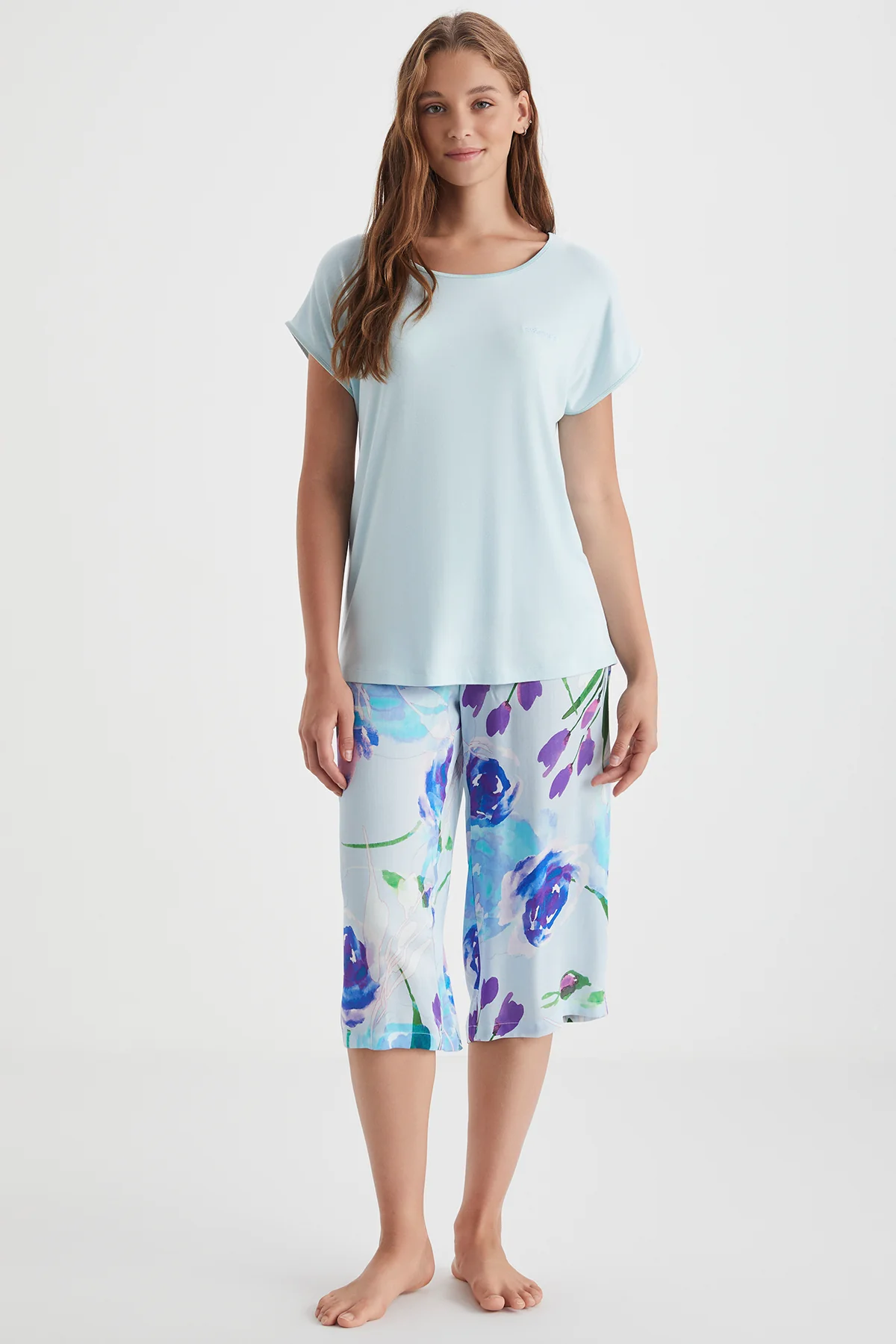 Catherine's Yumuşak Dokulu Kadın Kaprili Takım