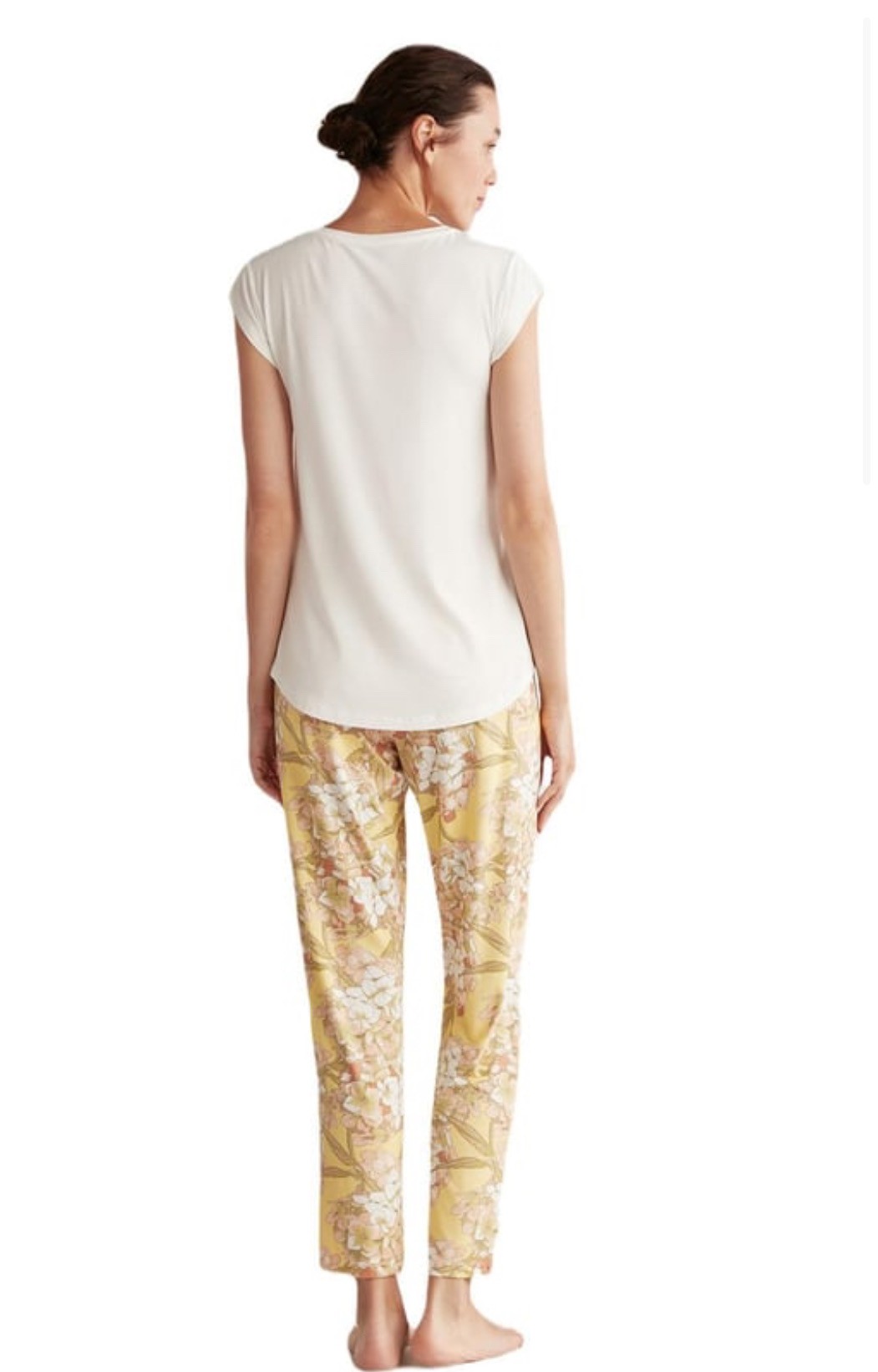 Yumuşak Dokulu Pijama Takımı 