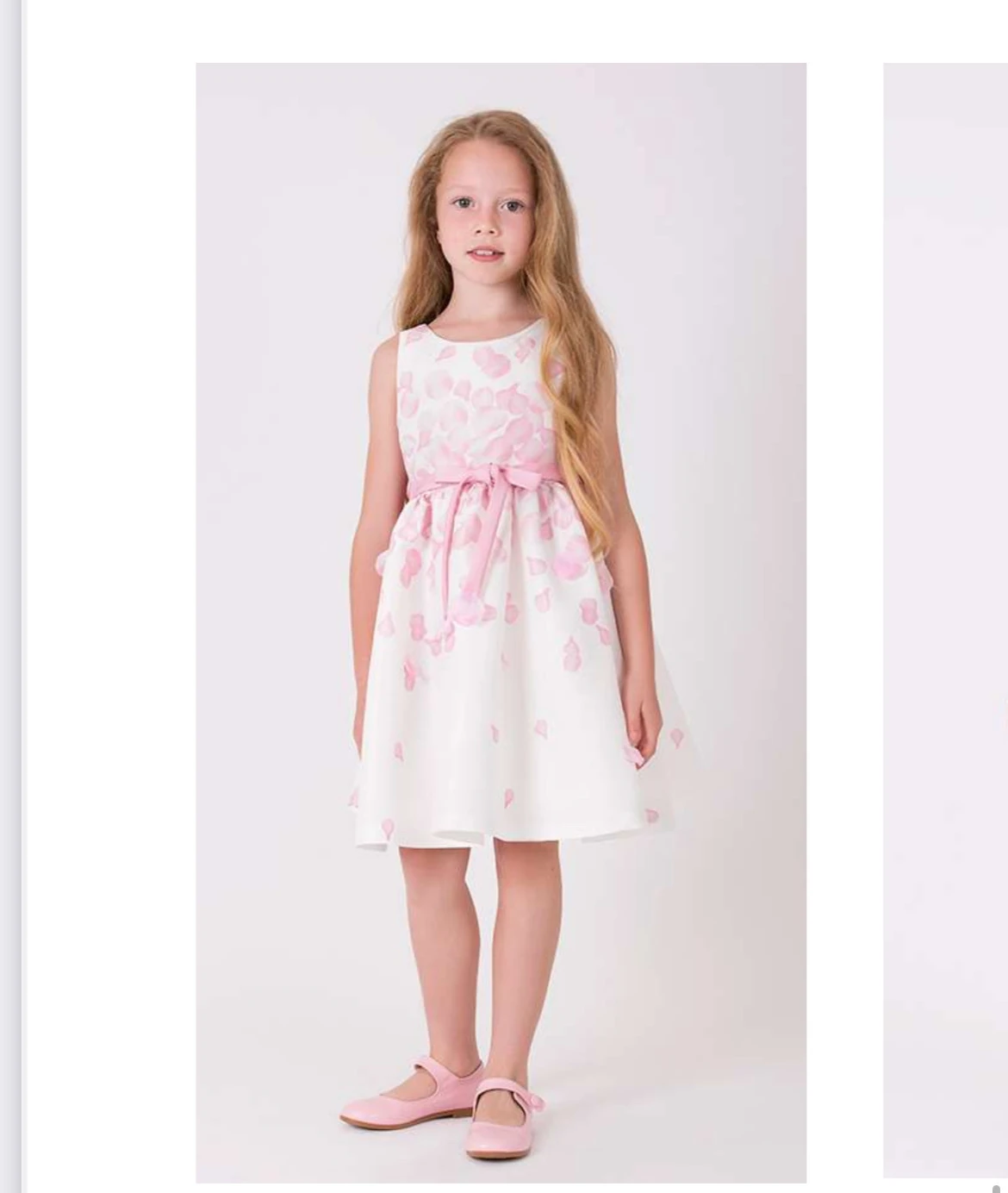 Mama Luma 3 Boyutlu Tasarım Çiçek Elbise 